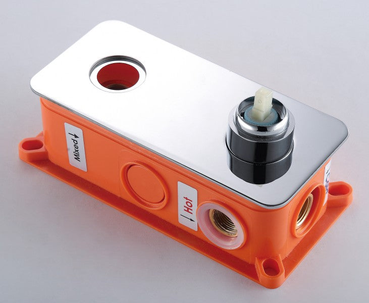 Grifería empotrada Grifo de baño Grifería mural XX0539C