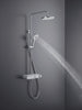 Sistema de ducha Duravit con termostato y repisa de vidrio