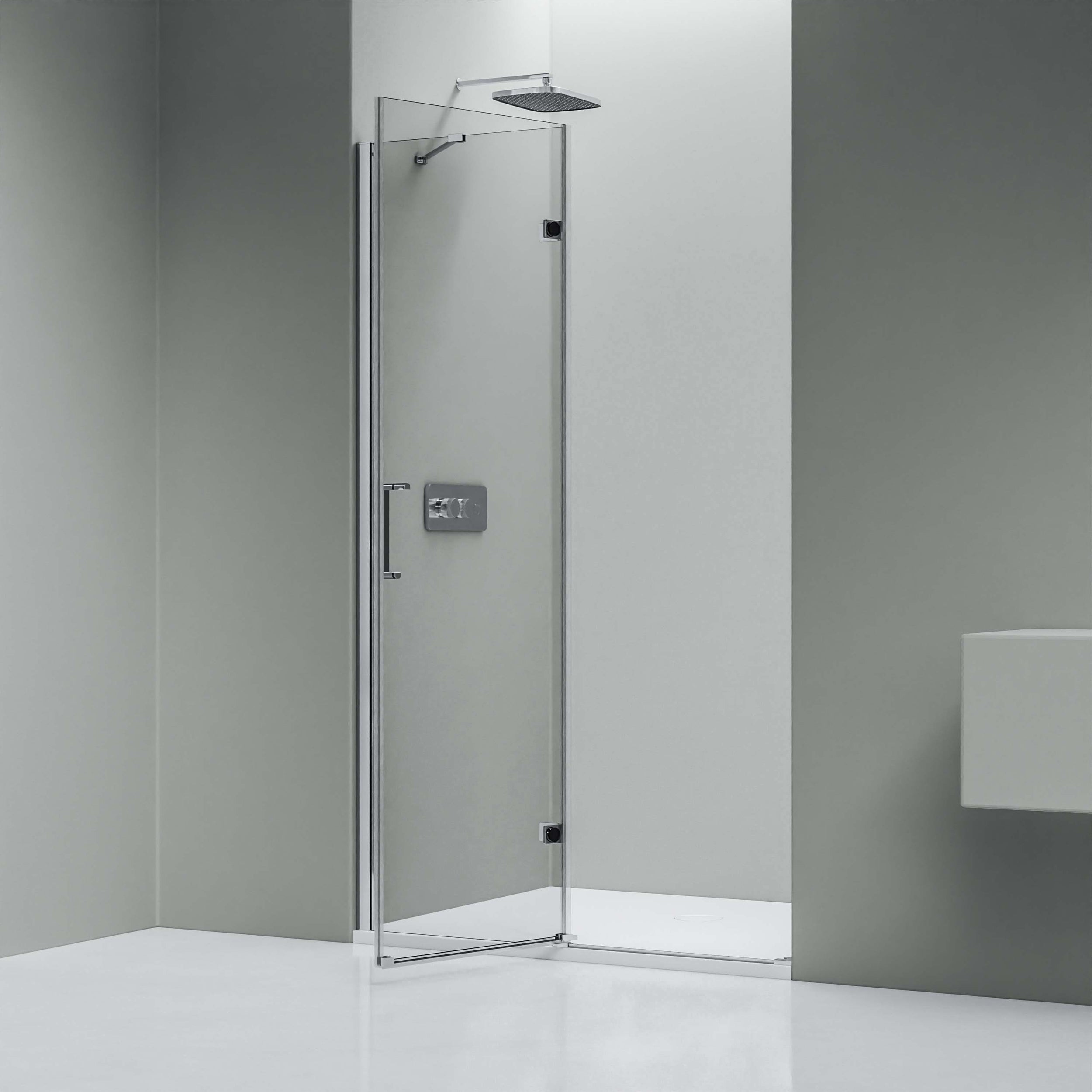 Ducha de nicho con puerta giratoria en campo fijo NT403